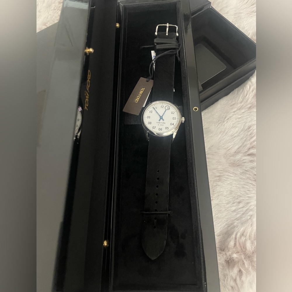 Tom Ford Unisex White Dial Quartz Watch - Picture 7 of 13